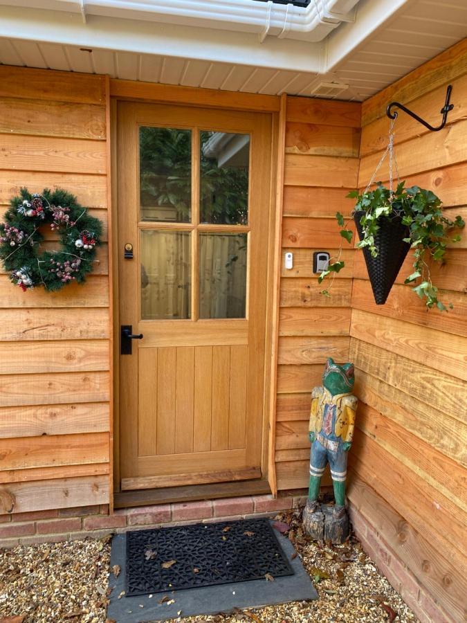 Winter Haven Cottage With Private Terrace Sway エクステリア 写真